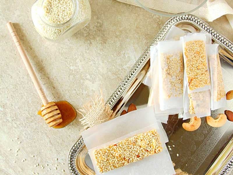 Sezamka naturalna na miodzie 20g